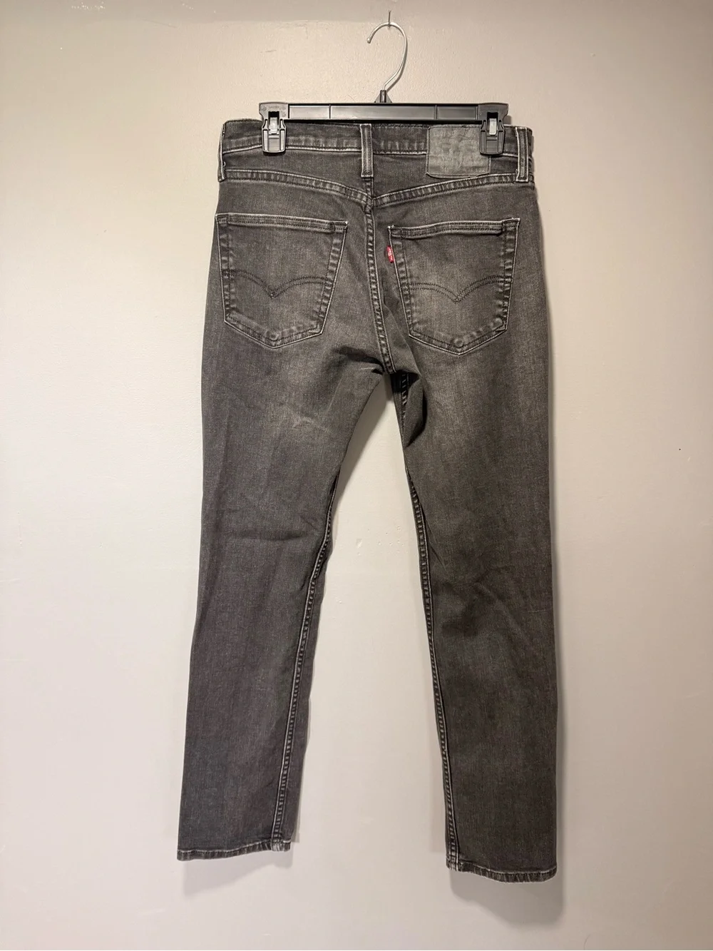 Levis clean slim